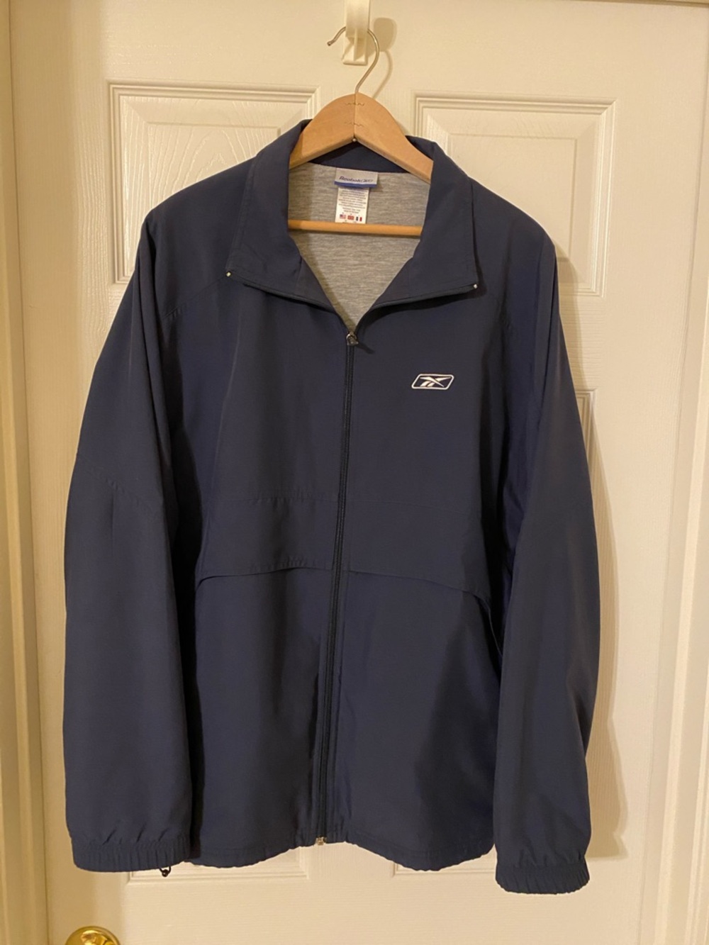 Reebok Vintage Men's Navy Zip-Front Lightweight Jacket Hardly worn